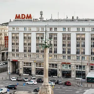 Otel Mdm Centre, Varşova