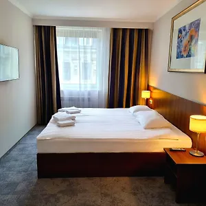 3* Hotell Hit
