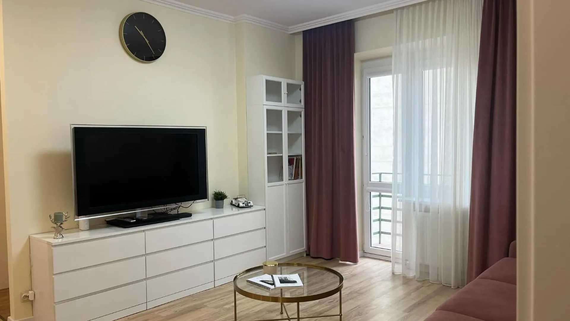 Luxury Apartment On Zlota Street Warsaw