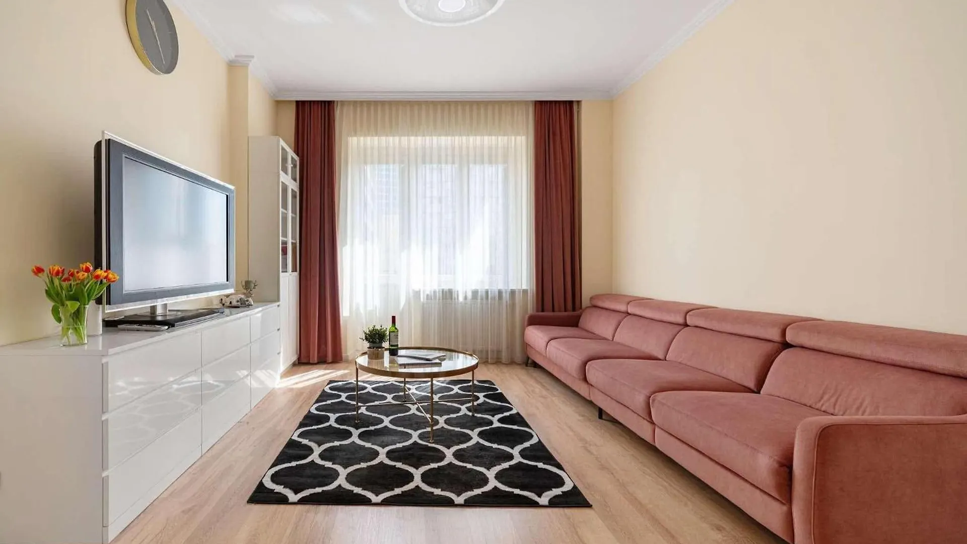 Luxury Apartment On Zlota Street Warsaw Poland